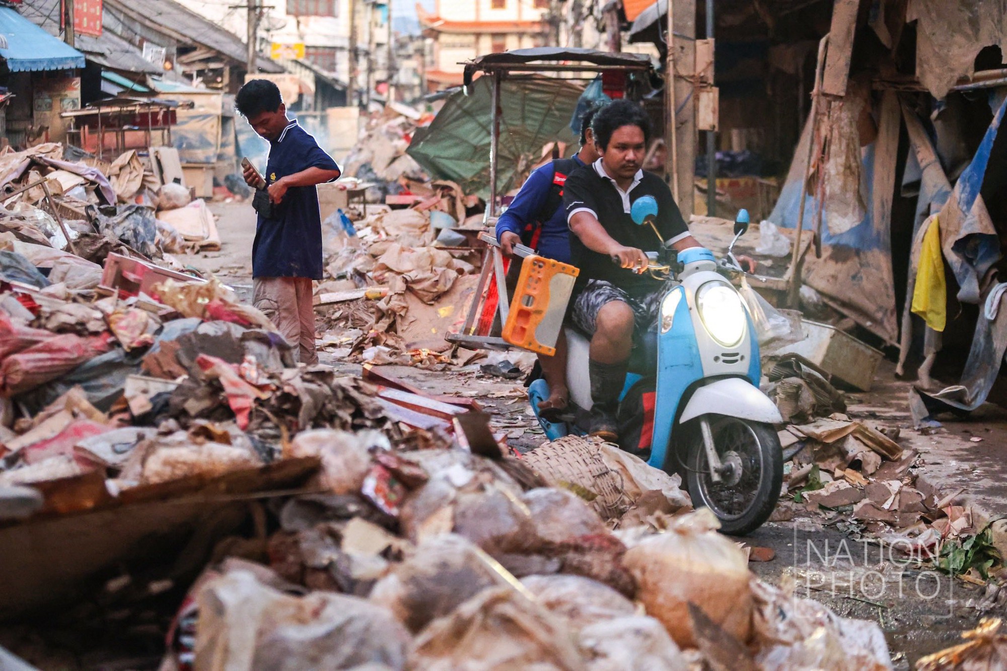 Thái Lan hoang tàn vì lũ- Ảnh 7.