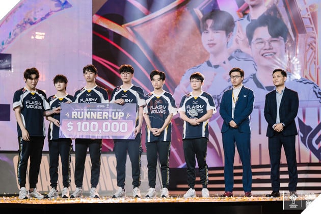 AIC 2025: Full Sensei Chinh Thuc Len Ngoi Vo Dich Quoc Te Lan Dau Tien 5 AIC 2025: Full Sensei Chính Thức Lên Ngôi Vô Địch Quốc Tế Lần Đầu Tiên 5