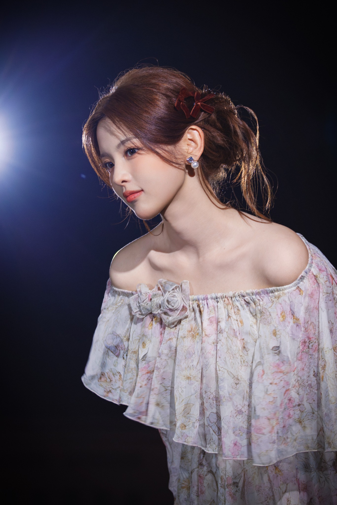 Ai cấm mỹ nhân này đóng vai nghèo giùm với: Khí chất quý tộc từ cốt cách, khoác bao tải lên người vẫn sang- Ảnh 8. Ai cấm mỹ nhân này đóng vai nghèo giùm với: Khí chất quý tộc từ cốt cách, khoác bao tải lên người vẫn sang- Ảnh 8.