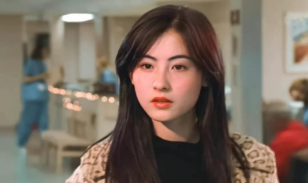 5dc0d260ed0a46469a0273b1b53ad0ectplv-tt-origin-webgif-17573900941121409136617-1757404766425-1757404766917249961556 "Quý bà trung niên" Trương Bá Chi lộ diện với mặt mộc: Da trắng phát sáng, gầy tới mức má hóp khiến netizen lo lắng 5dc0d260ed0a46469a0273b1b53ad0ectplv tt origin webgif 17573900941121409136617 1757404766425 1757404766917249961556