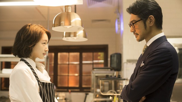 4 cặp đôi chênh lệch tuổi tác tuyệt đẹp trên màn ảnh Hoa ngữ: Có đôi chú cháu cách 19 tuổi tưởng không hợp mà hợp không tưởng- Ảnh 2.