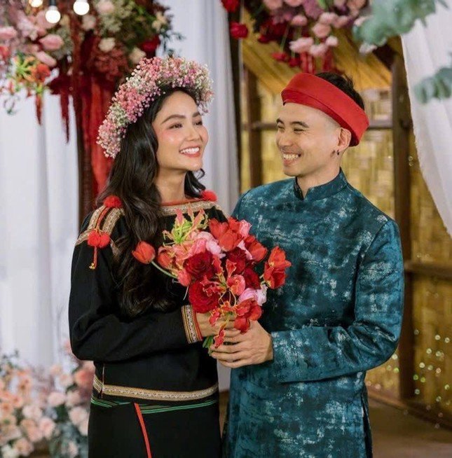 Điều đặc biệt trong lễ cưới H’Hen Niê - 8