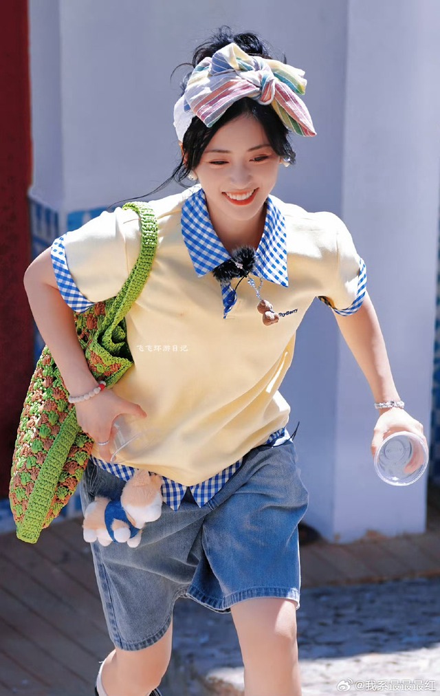 Visual gây sốc của nữ thần thanh xuân đang gây bão MXH: U30 mà đẹp như gái 18, outfit bộ nào cũng mê- Ảnh 6.