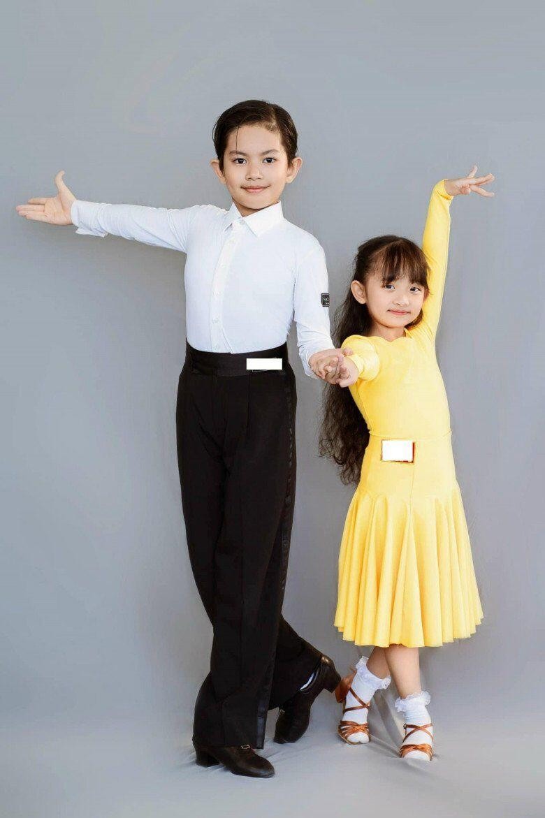 Con gái út của Khánh Thi xinh xắn như búp bê, lén làm chuyện này khi bố mẹ đi công tác nước ngoài- Ảnh 6.