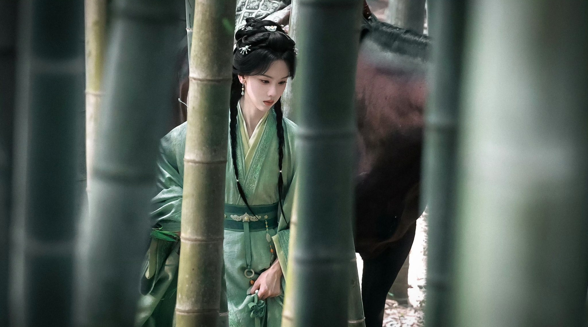 Lần đầu tiên Trung Quốc có mỹ nhân sở hữu fancom đạt 10 triệu tim: Visual được ông trời thiên vị, không nổi tiếng mới lạ- Ảnh 8. Lần đầu tiên Trung Quốc có mỹ nhân sở hữu fancom đạt 10 triệu tim: Visual được ông trời thiên vị, không nổi tiếng mới lạ- Ảnh 8.