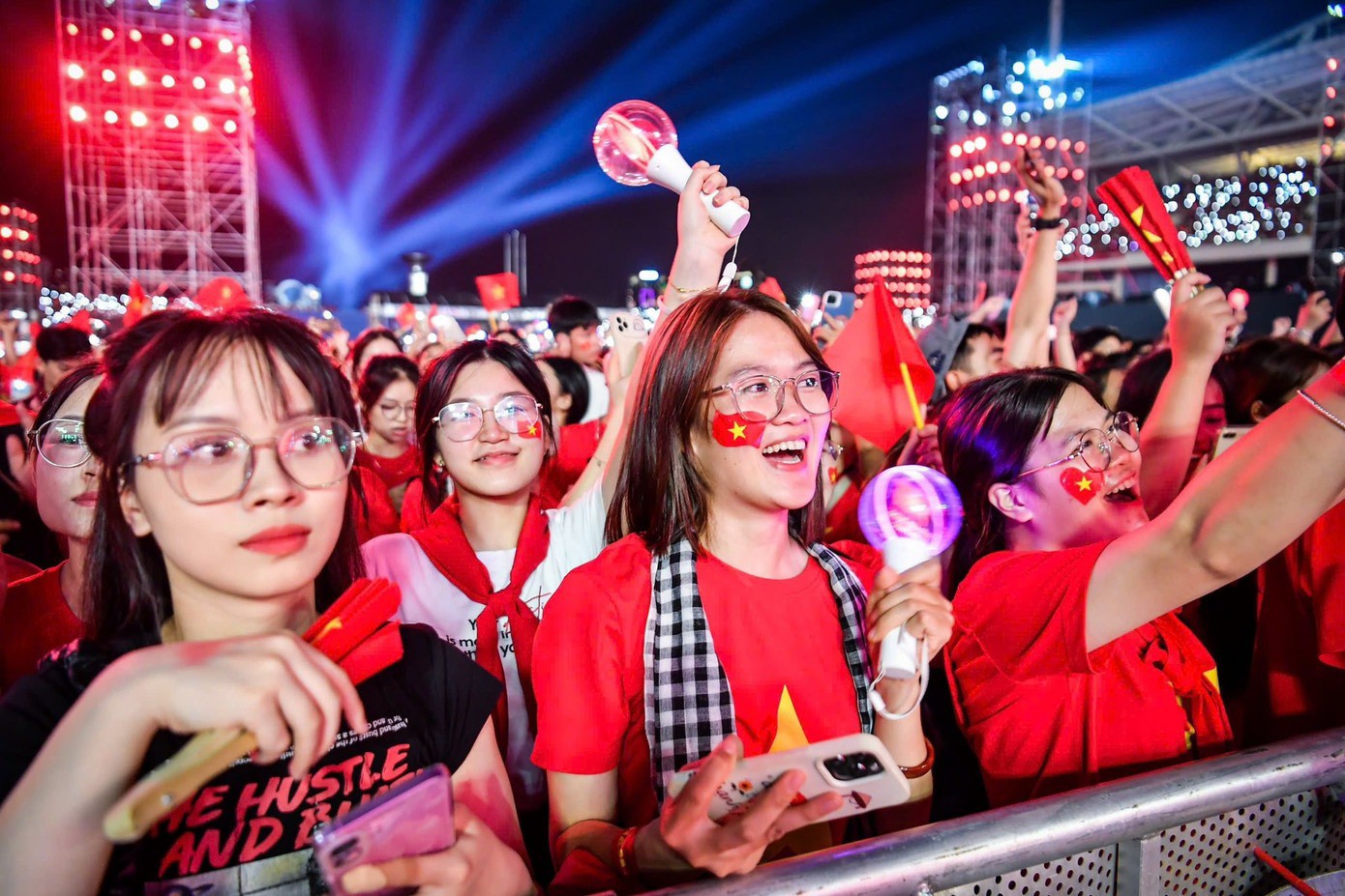 Làn sóng chưa từng thấy - 6