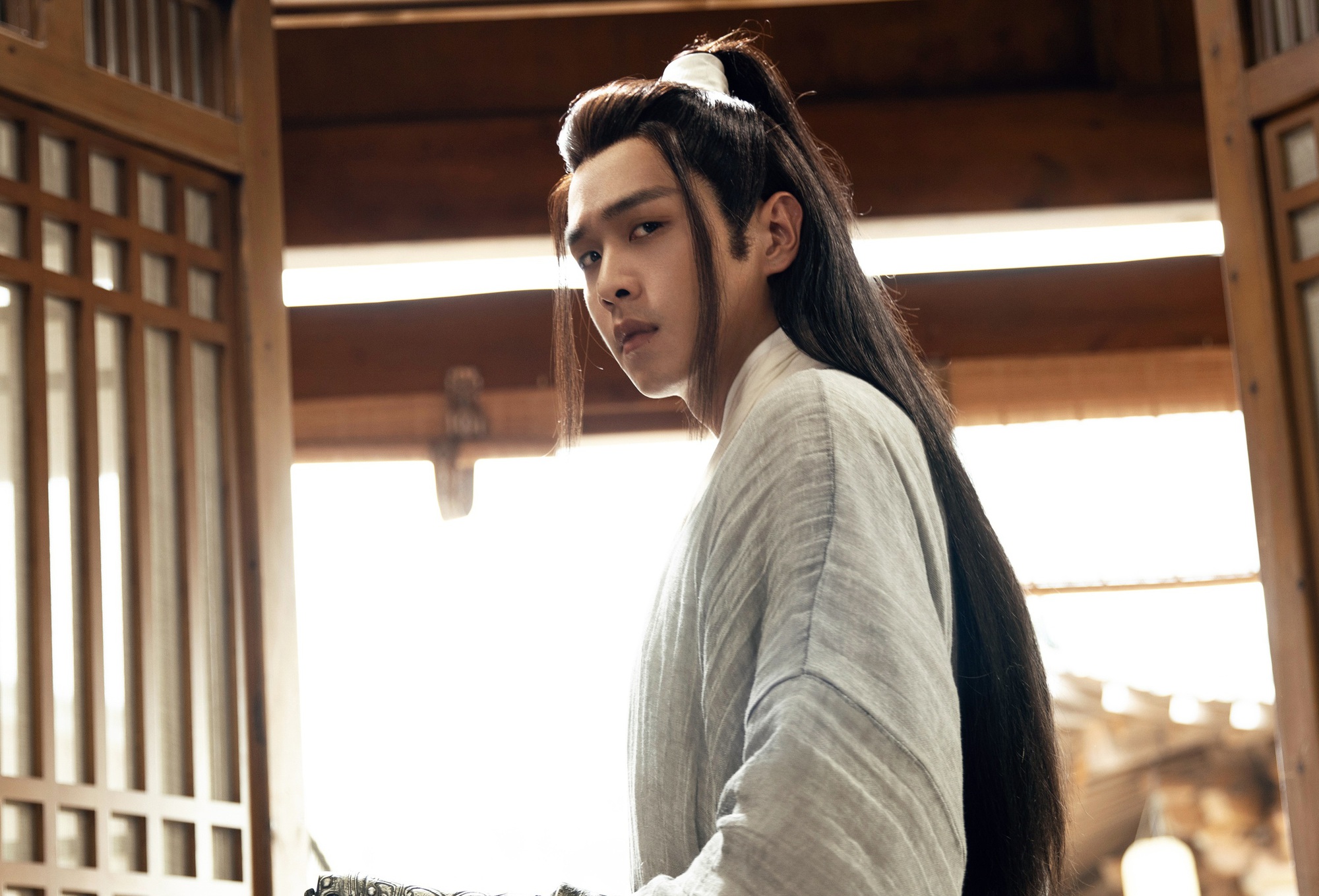 8 nam chính cổ trang Hoa ngữ được yêu thích nhất: Tiêu Chiến có 2 vai nhưng vẫn thua ngôi sao này- Ảnh 7.