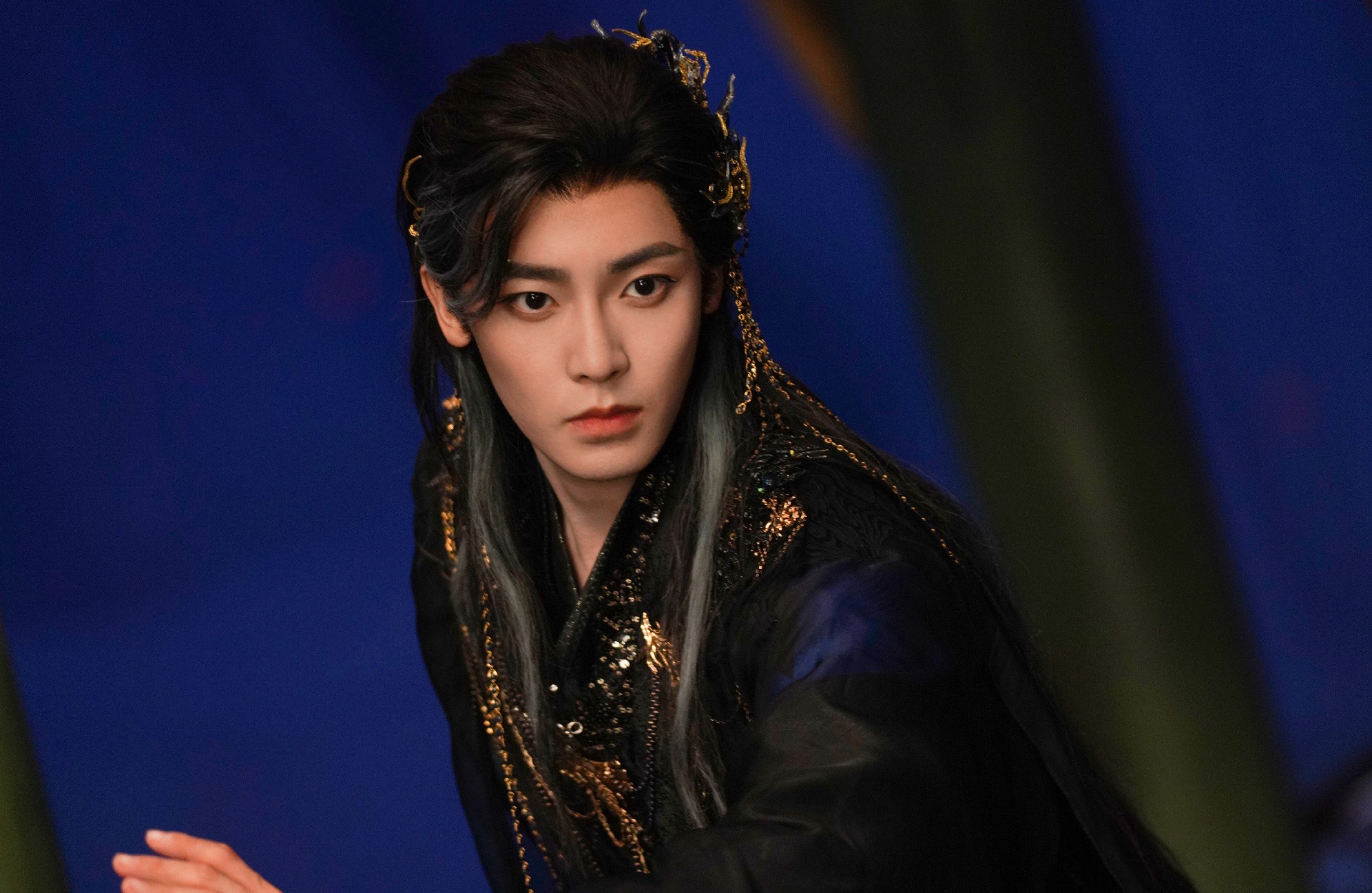 10 mỹ nam cổ trang đẹp nhất Cbiz: Tiêu Chiến lép vế, số 1 không ai có thể phản đối- Ảnh 7.