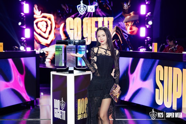 Chỉ một tình huống, nữ MC Liên Quân nổi tiếng phải lập tức đăng đàn