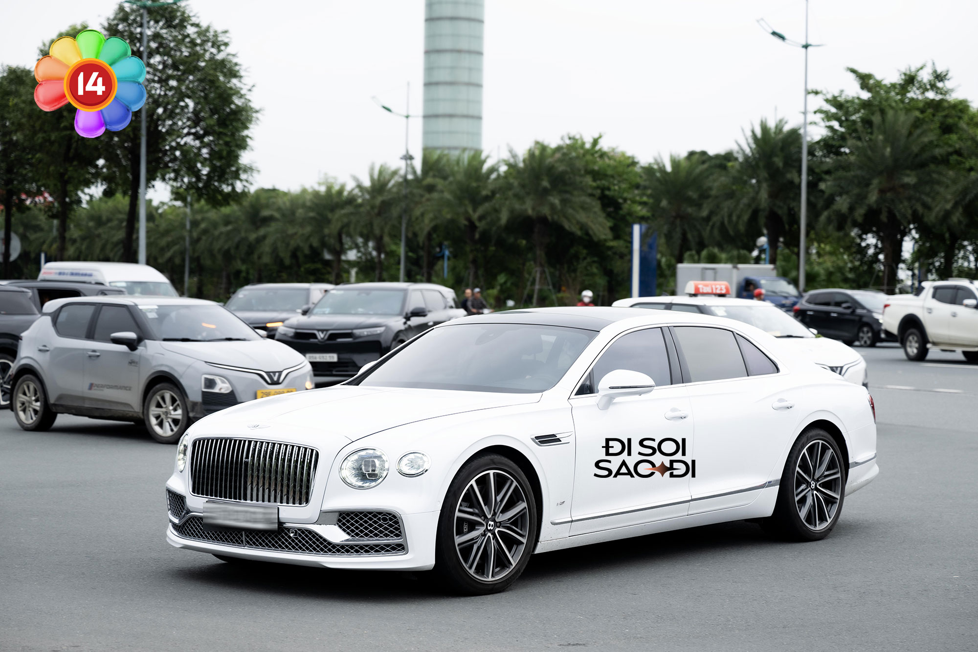 Ngay lúc này: G-Dragon đã lên chuyên cơ trở lại Hàn Quốc!- Ảnh 3.