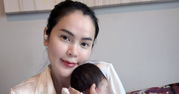 Bức ảnh sau sinh của Hoa hậu Phương Lê gây chú ý 27 Bức ảnh sau sinh của Hoa hậu Phương Lê gây chú ý 6 1762850184520314993177 1762869771382 1762869771741156804866 128 0 424 566 crop 1762869842907170849215png