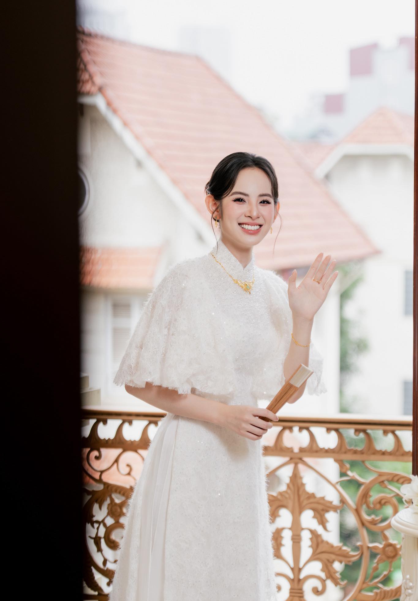 Lễ đón dâu của Hương Liên: Cô dâu đeo sính lễ 200 triệu khoe visual nức nở, 1 chi tiết bí ẩn gây bàn tán- Ảnh 3.