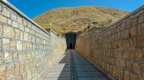 Phát hiện ngôi mộ hoàng gia 2.800 năm tuổi ở Thổ Nhĩ Kỳ 26 Phát hiện ngôi mộ hoàng gia 2.800 năm tuổi ở Thổ Nhĩ Kỳ 6 2886 7157jpg 1749651054213 17496510544341913374406