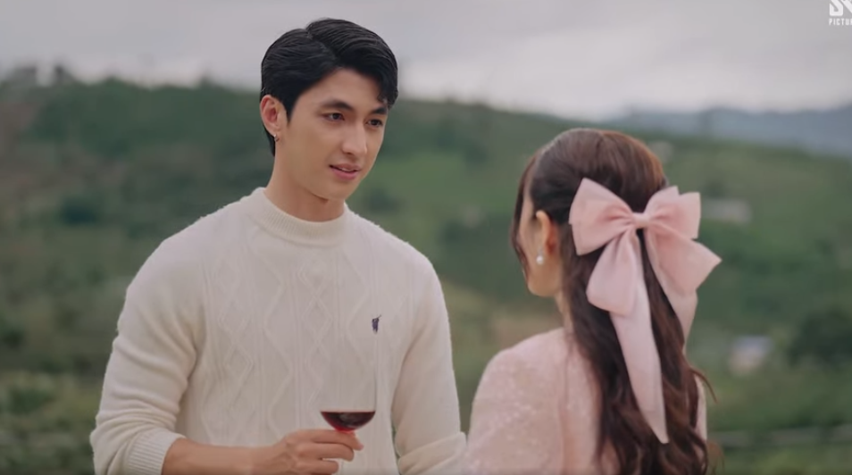 Phim Việt giờ vàng dạo này toàn hoa với nắng, đến cả tên phim cũng quá nghèo nàn- Ảnh 5.