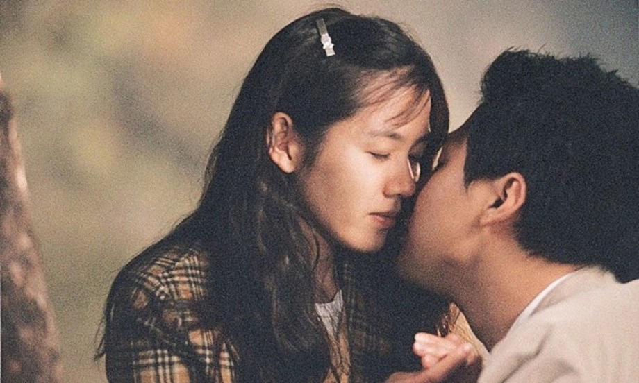 Không thể tin nổi đây là Son Ye Jin, quốc bảo nhan sắc xứ Hàn sao lại xấu thế này?- Ảnh 6. Không thể tin nổi đây là Son Ye Jin, quốc bảo nhan sắc xứ Hàn sao lại xấu thế này?- Ảnh 6.