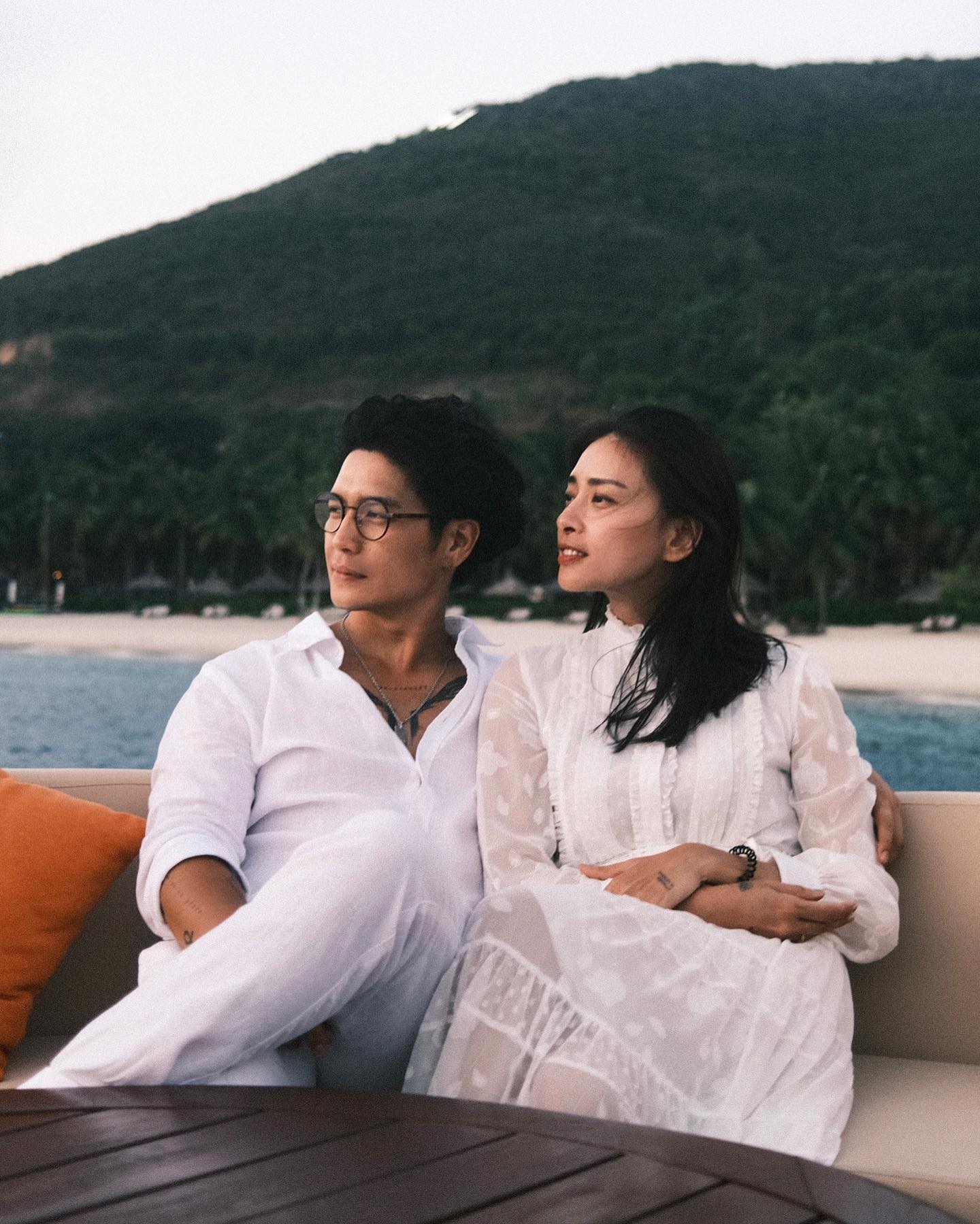 Ngô Thanh Vân sơ hở để lọt khoảnh khắc 2 giây lộ bụng bầu lớn rõ?- Ảnh 11. Ngô Thanh Vân sơ hở để lọt khoảnh khắc 2 giây lộ bụng bầu lớn rõ?- Ảnh 11.