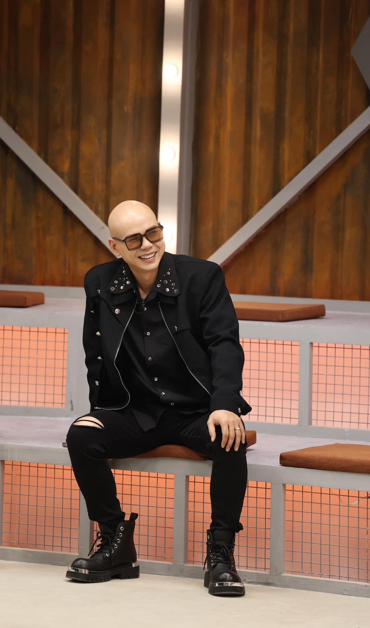 Sao nam Vbiz khổ sở vì không mọc được tóc, trí nhớ giảm sút do ngã từ tầng 3- Ảnh 8.