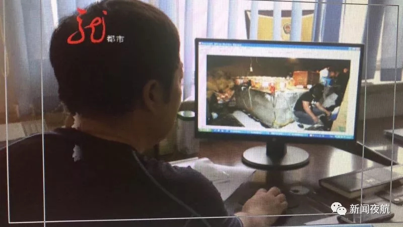 Phát hiện dầu đậu nành có mùi dầu diesel, phanh phui cơ sở sản xuất dầu ăn giả doanh thu 25 tỷ đồng, tịch thu 720kg nguyên liệu thô bốc mùi- Ảnh 1.