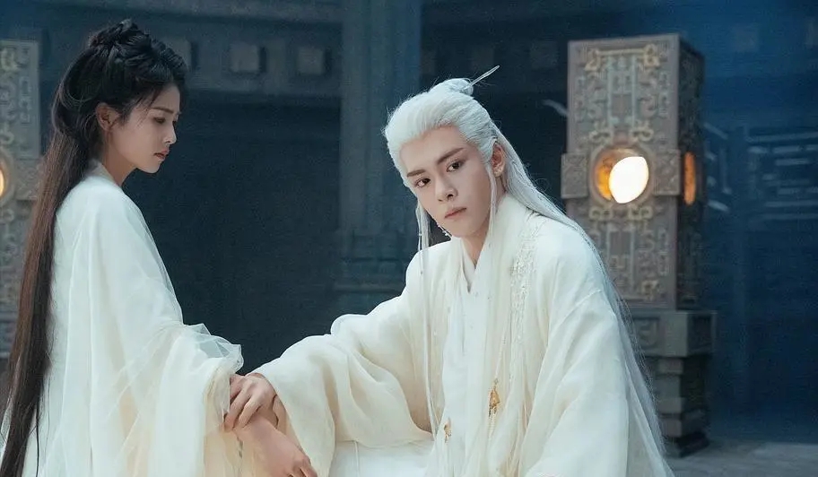 Nam chính phim cổ trang hot nhất hiện tại: Nhan sắc ngoài đời đẹp cực phẩm, tiếc là diễn quá buồn ngủ!- Ảnh 1. Nam chính phim cổ trang hot nhất hiện tại: Nhan sắc ngoài đời đẹp cực phẩm, tiếc là diễn quá buồn ngủ!- Ảnh 1.