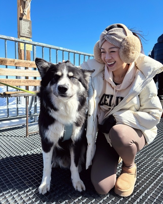 1 Á hậu tuyên bố giải nghệ sau khi đoạn clip dài 16 phút gây sốc bại lộ- Ảnh 1.