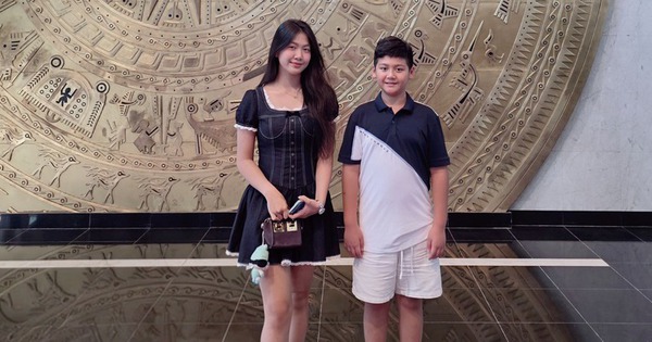 Con gái lớn của nam diễn viên Mạnh Trường lại gây sốt 6450829745743573197n 17543744151591552488187 938 0 1938 1600 crop 1754374420402195573475 1754381771099 175438177188783124150 24 0 424 764 crop 17543818144381567532604jpg