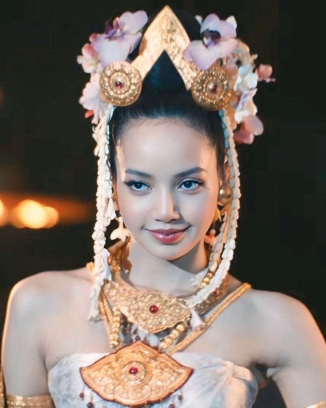 Sốc: Lisa (BLACKPINK) suýt mất vai diễn vì... Jennie- Ảnh 3.