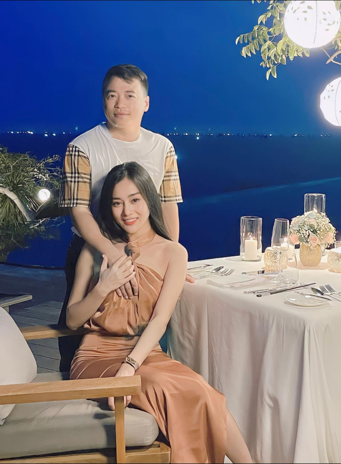 Á hậu Việt bức xúc khi bị nhắc đến cạnh Phương Oanh- Ảnh 8.