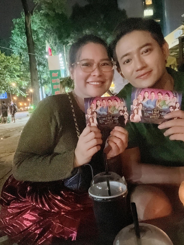 Chuyện gì đang xảy ra với diễn viên Quý Bình?- Ảnh 4. Chuyện gì đang xảy ra với diễn viên Quý Bình?- Ảnh 4.