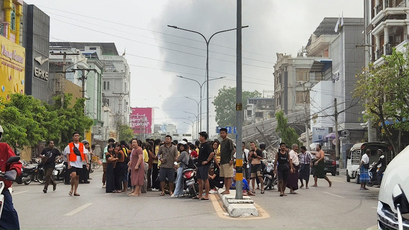 Cận cảnh bên trong tâm chấn động đất Myanmar: Cả thành phố lớn hoang tàn, số người chết tiếp tục tăng- Ảnh 4.