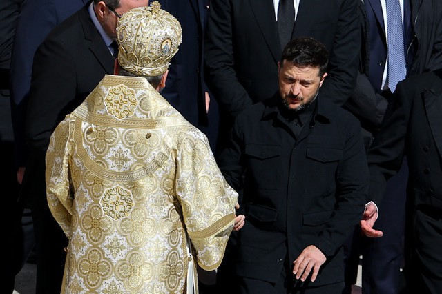 Tang lễ Giáo hoàng Francis: Những nhân vật quyền lực nhất thế giới và 200.000 người tham dự- Ảnh 14.