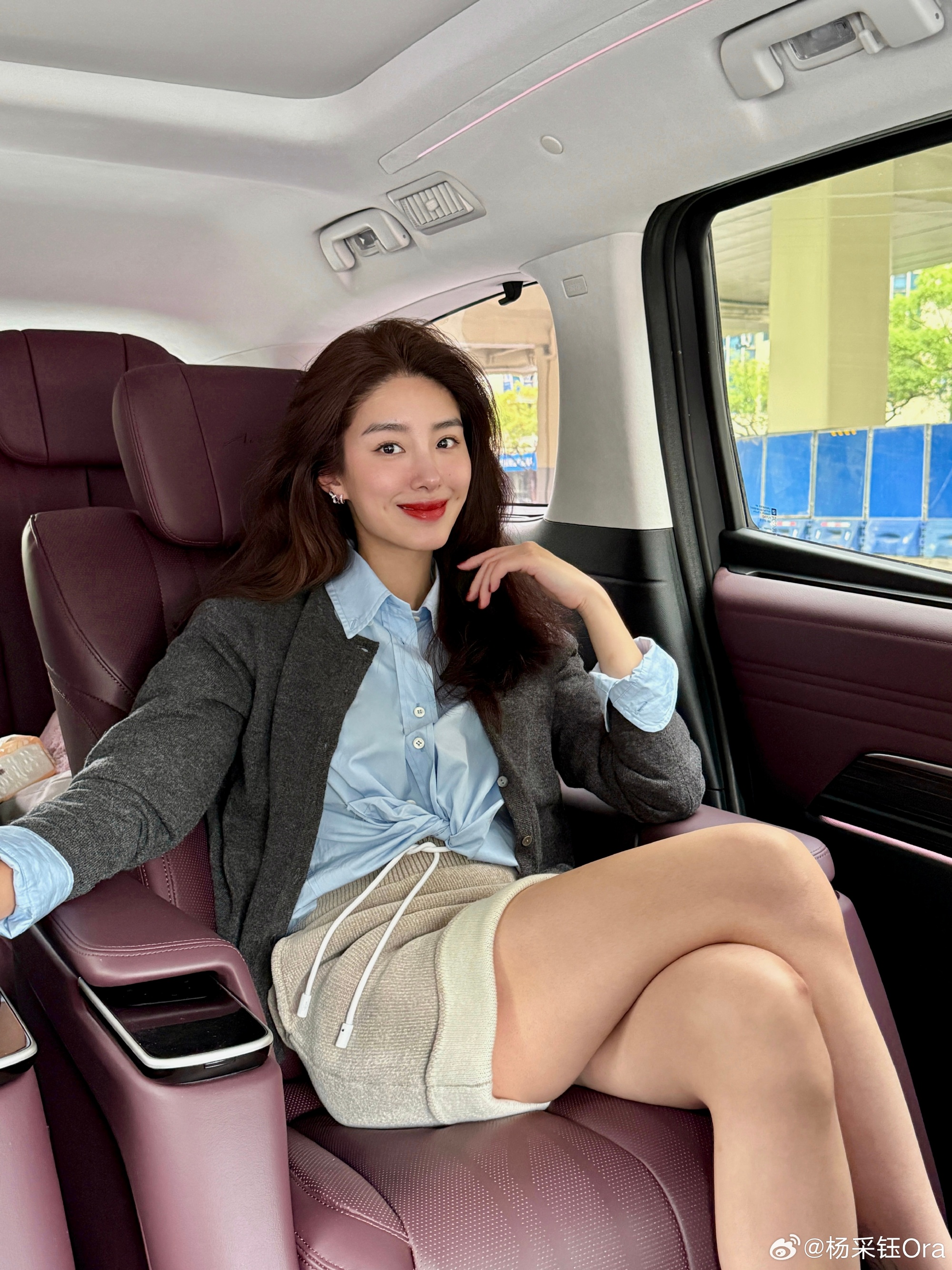 Mỹ nhân showbiz từng bị tỷ phú bỏ rơi bất ngờ khoe bụng bầu, bí ẩn nhất là danh tính bạn trai- Ảnh 2. Mỹ nhân showbiz từng bị tỷ phú bỏ rơi bất ngờ khoe bụng bầu, bí ẩn nhất là danh tính bạn trai- Ảnh 2.