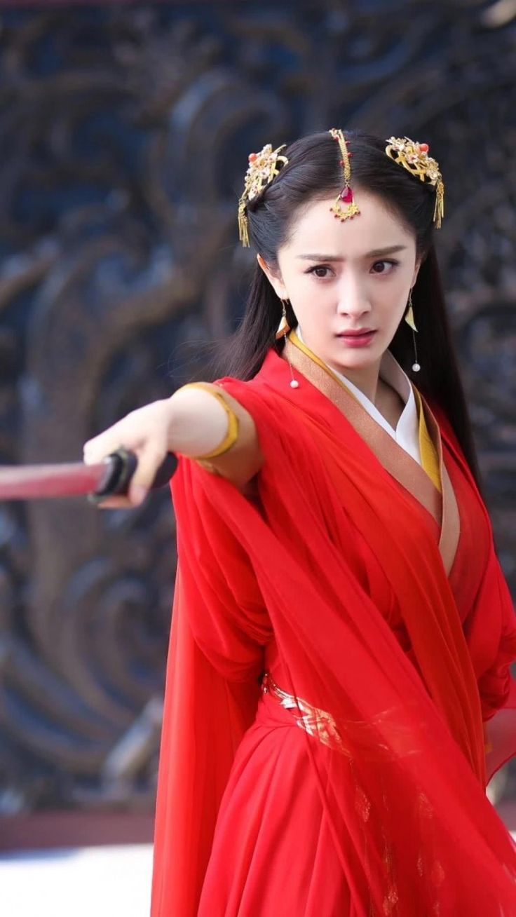 10 Hoàng hậu đẹp nhất Trung Quốc: Phạm Băng Băng xếp sau Dương Mịch, hạng 1 nhan sắc trên đỉnh chúng sinh- Ảnh 8.