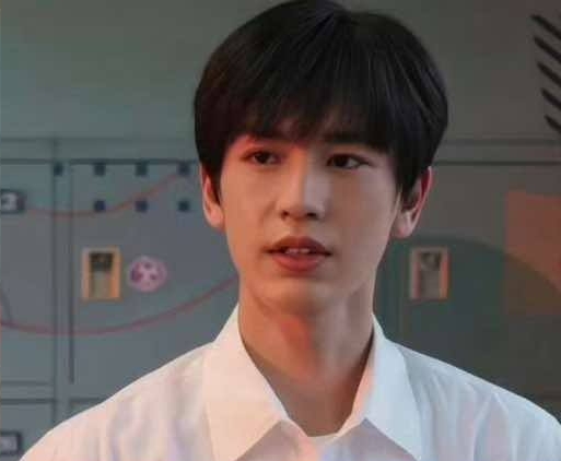 Độc lạ nam chính chỉ lên hình 18 giây: Tưởng được bênh lại nhận rổ gạch đá, bên ngoài đẹp mà lên phim xấu cay mắt- Ảnh 4. Độc lạ nam chính chỉ lên hình 18 giây: Tưởng được bênh lại nhận rổ gạch đá, bên ngoài đẹp mà lên phim xấu cay mắt- Ảnh 4.