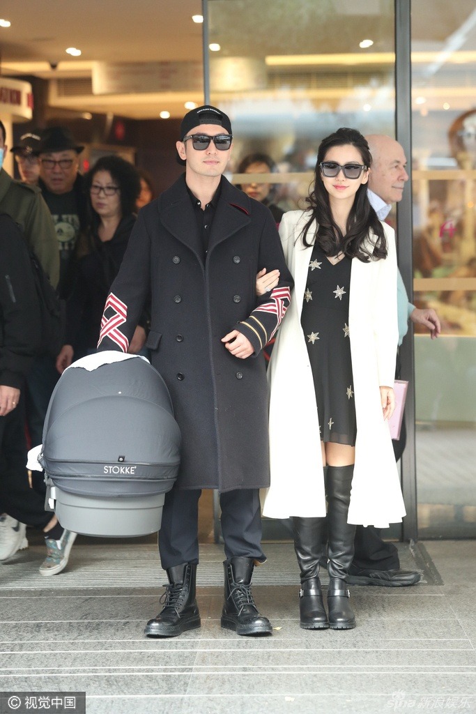 Huỳnh Hiểu Minh bên trọng bên khinh: Đón con trai