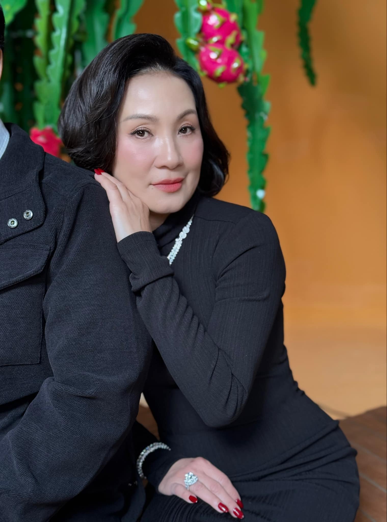 Hồng Đào phản hồi tin cặp kè 1 sao nam sau khi Quang Minh có vợ trẻ- Ảnh 1. Hồng Đào phản hồi tin cặp kè 1 sao nam sau khi Quang Minh có vợ trẻ- Ảnh 1.