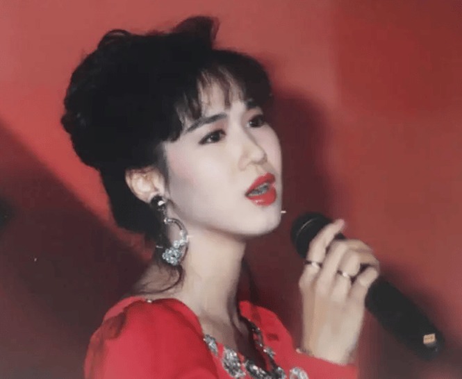 Nghi vấn cặp sao hạng A bị nữ đại gia đâm xe trả thù tình, không sinh con để giữ nhan sắc