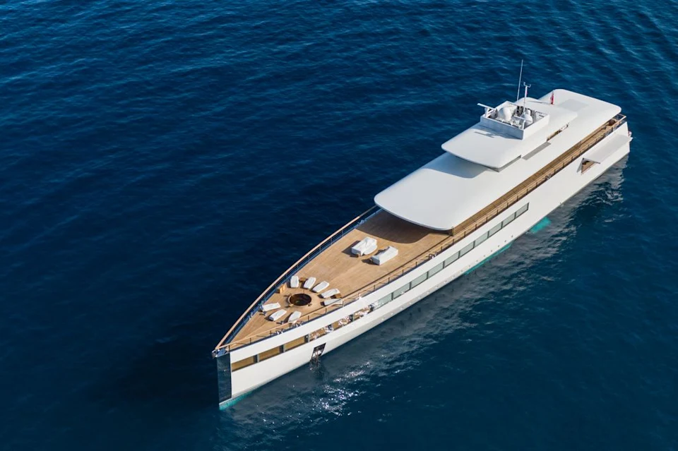 Ái nữ nhà Steve Jobs hưởng trăng mật xa hoa trên siêu du thuyền giá hơn 3 nghìn tỷ cùng gia đình- Ảnh 5. Ái nữ nhà Steve Jobs hưởng trăng mật xa hoa trên siêu du thuyền giá hơn 3 nghìn tỷ cùng gia đình- Ảnh 5.