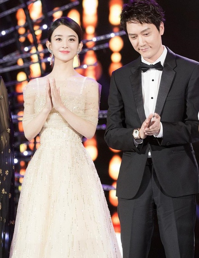 Hot nhất MXH: Triệu Lệ Dĩnh âm thầm tái hợp, đưa chồng cũ Phùng Thiệu Phong cùng về quê đón Tết?- Ảnh 4. Hot nhất MXH: Triệu Lệ Dĩnh âm thầm tái hợp, đưa chồng cũ Phùng Thiệu Phong cùng về quê đón Tết?- Ảnh 4.