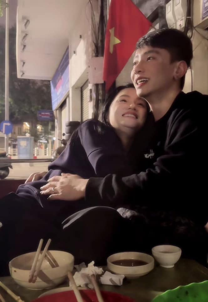 Hoa hậu Vbiz vừa bị