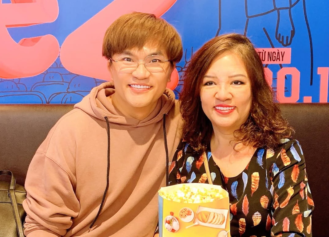 Mẹ của MC Đại Nghĩa qua đời sau 2 ngày đột quỵ- Ảnh 1.