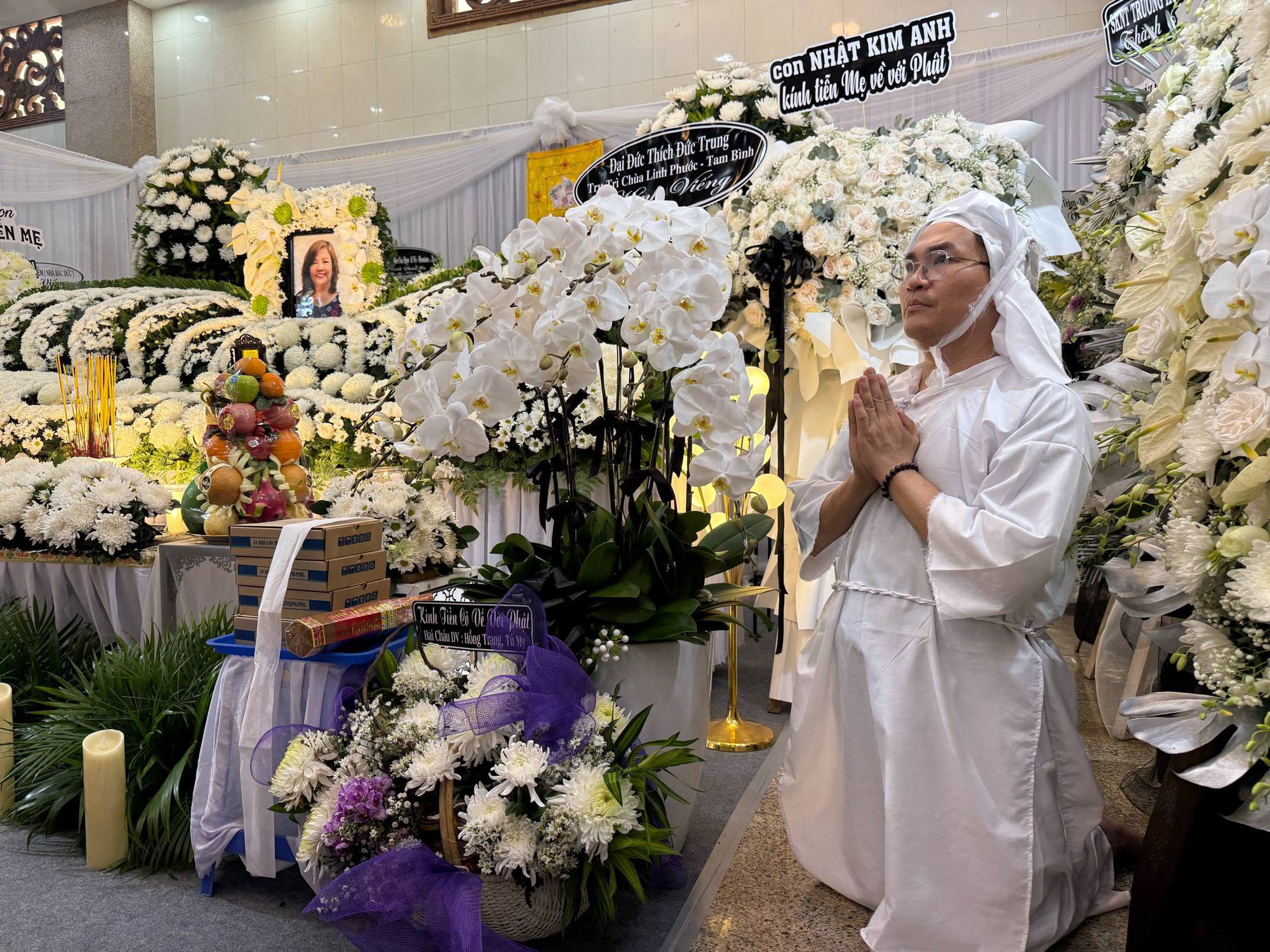 MC Đại Nghĩa chuẩn bị thất đầu tiên cho mẹ, thần sắc gây chú ý- Ảnh 3.