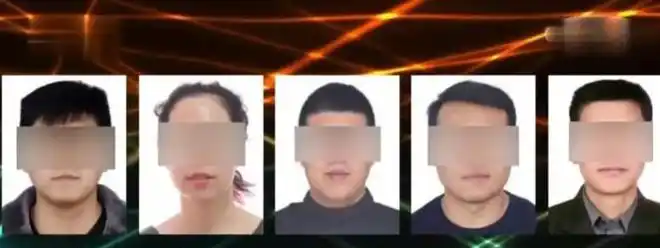 Tịch thu hơn 700 tỷ đồng tiền mặt vương vãi đầy sàn trong căn hộ của người đàn ông ăn mặc tuềnh toàng, lái xe hỏng đi thuê nhà- Ảnh 2.