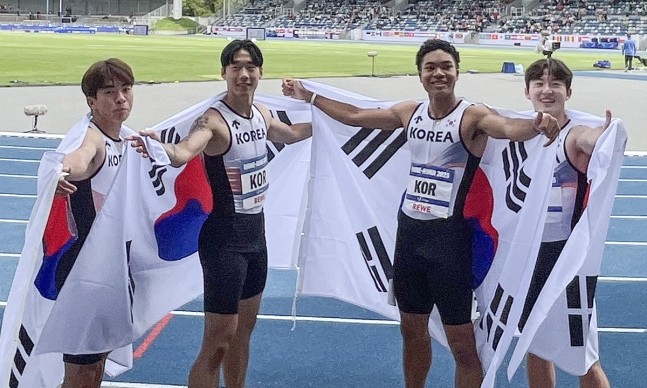 Không tin nổi đây là sao nhí hot nhất Hậu Duệ Mặt Trời ở hiện tại- Ảnh 6. Không tin nổi đây là sao nhí hot nhất Hậu Duệ Mặt Trời ở hiện tại- Ảnh 6.