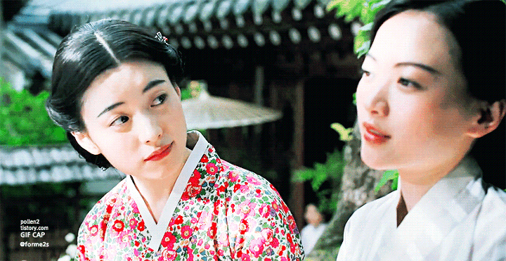 7d0b3ad27ded2ad9ed99dcc2b6fb739380683331-17530882393711464655336-1753282517988-17532825185031667289278 "Mỹ nhân cười đẹp nhất Hàn Quốc" có nhan sắc đỉnh thế nào mà tới giờ chưa ai soán ngôi được? 7d0b3ad27ded2ad9ed99dcc2b6fb739380683331 17530882393711464655336 1753282517988 17532825185031667289278