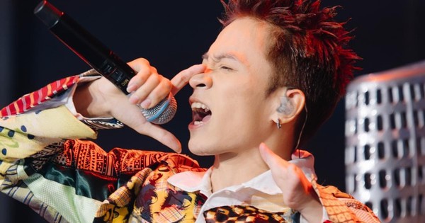 Từ công nhân vác sắt đến hiện tượng tỷ view của rapper Nghệ An 27 Từ công nhân vác sắt đến hiện tượng tỷ view của rapper Nghệ An 7dnight 4146 1735 1740061796821 1740061797342648424419 98 0 726 1200 crop 17400619288271649701362jpeg