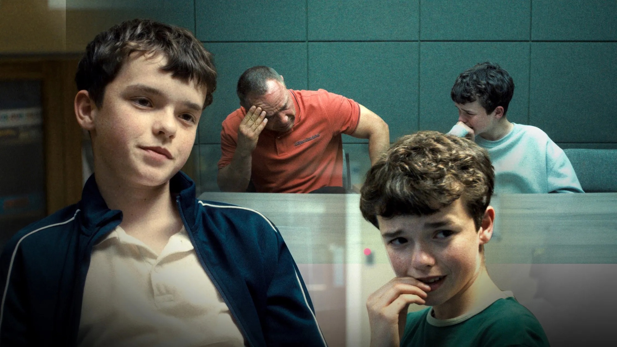 Review bộ phim hay xuất sắc nhất định phải xem ở hiện tại: Nam chính diễn hay vô cùng, câu chuyện có thật gây ám ảnh- Ảnh 1.