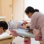 Vợ đẻ xong 15 phút, chồng bỏ về nhà, 33 ngày không thấy mặt chồng đâu 8 1742973649 809 width740height495 auto cropjpg