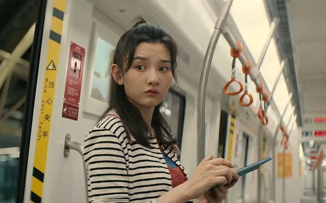 Mỹ nhân Trung Quốc tái xuất sau khi bị phong sát vì scandal trốn thuế: 1 siêu phẩm cổ trang