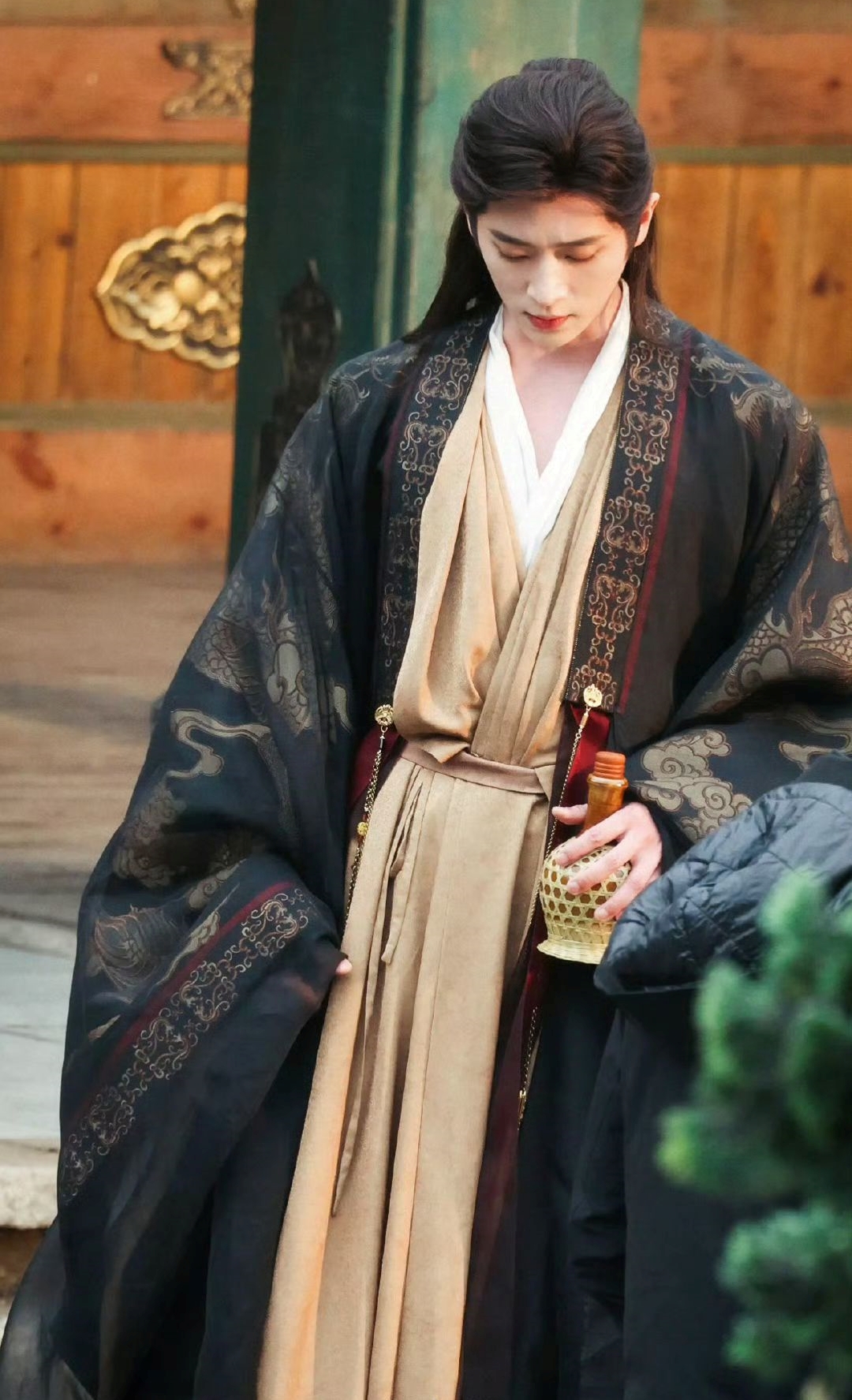 "Bạo quân" đẹp nhất Trung Quốc hiện tại: Nhan sắc 9 người ngắm 10 người ưng, xé truyện bước ra cũng chỉ đến thế 8 1745293203817880587618 1745293344134 1745293344225747157991 1745296636569 174529663671643368988