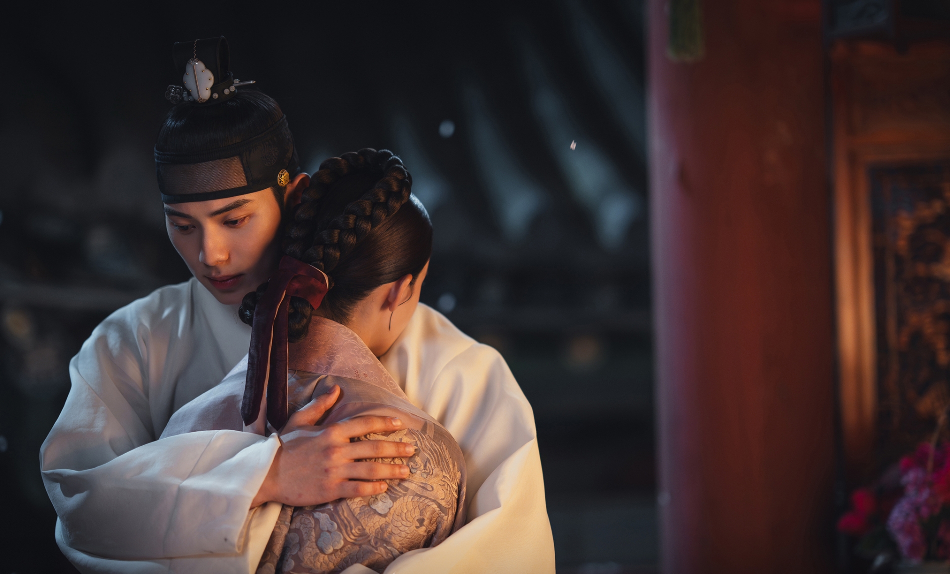 Ngả mũ thán phục phim Hàn lập kỷ lục điên đảo 2025: Nữ chính đẹp như tiên trên trời, ai chê mặc kệ chứ hot vẫn hot- Ảnh 8.